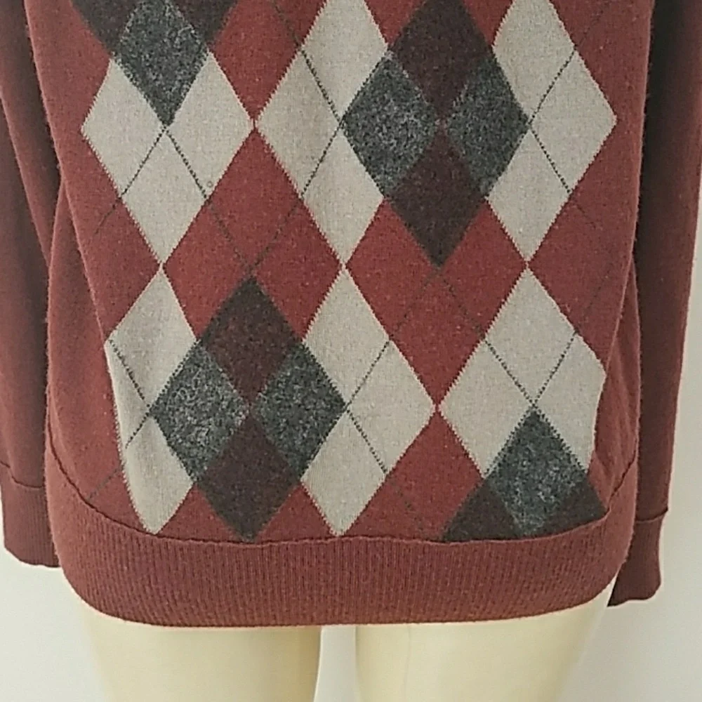 Banana republic Wool men's V neck Sweater size M!